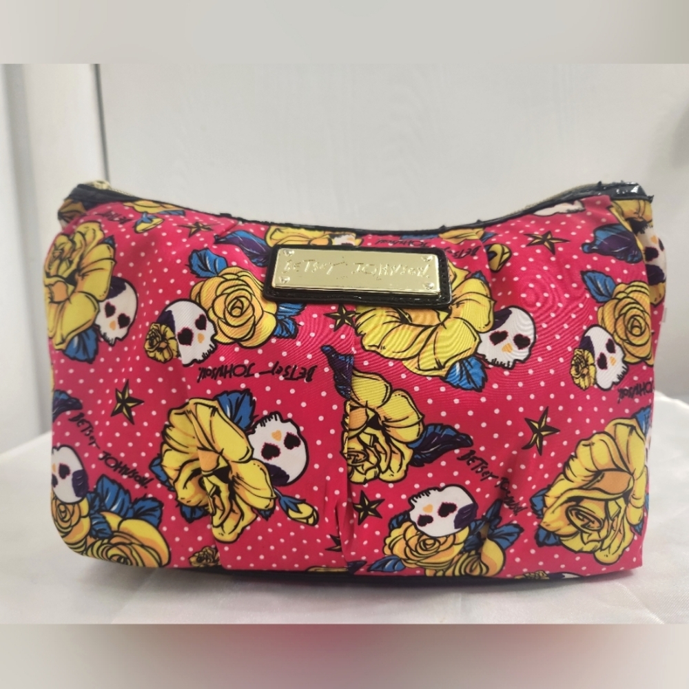 Betsey Johnson Cosmetic Makeup Bag--FREE SMALL GIFT WITH PURCHASE